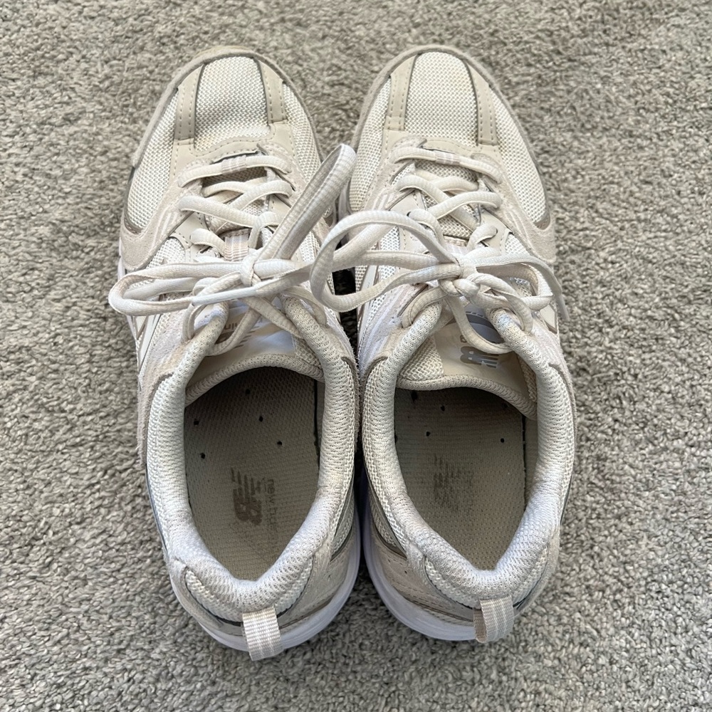 New Balance 530 Sneakers Womens Size 7 Cream Athletic Casual Running Shoes - Picture 5 of 8